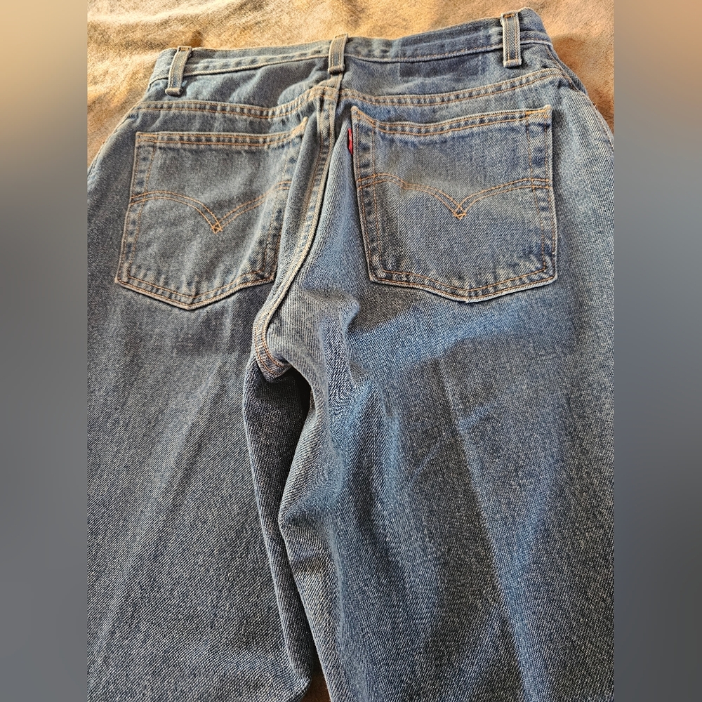 Vintage 550 Levi's Mom Jeans Short Sz. 27-28 Waist Petite